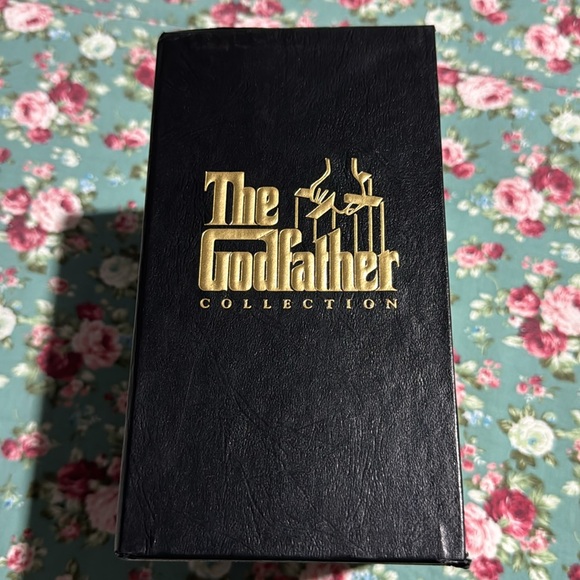 The Godfather movie collection on VHS 📼 3 tapes, two unopened. Like new 💫 🍿!! - Picture 2 of 6